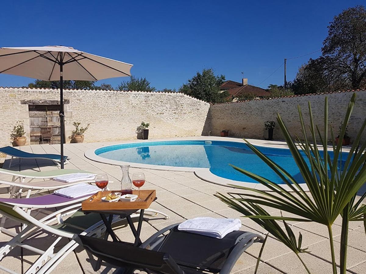 Mas De La Piniere Bed & Breakfast Mauprévoir Екстериор снимка